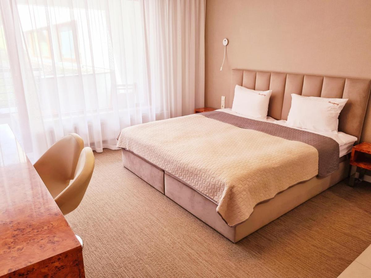 Apartament Royal Tulip Колобжег Экстерьер фото